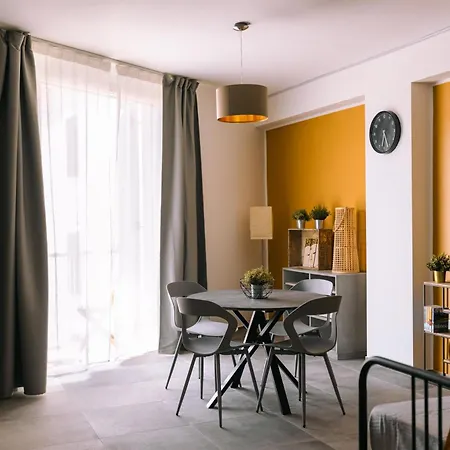 Borgo Cavour Luxury - Centro Storico *